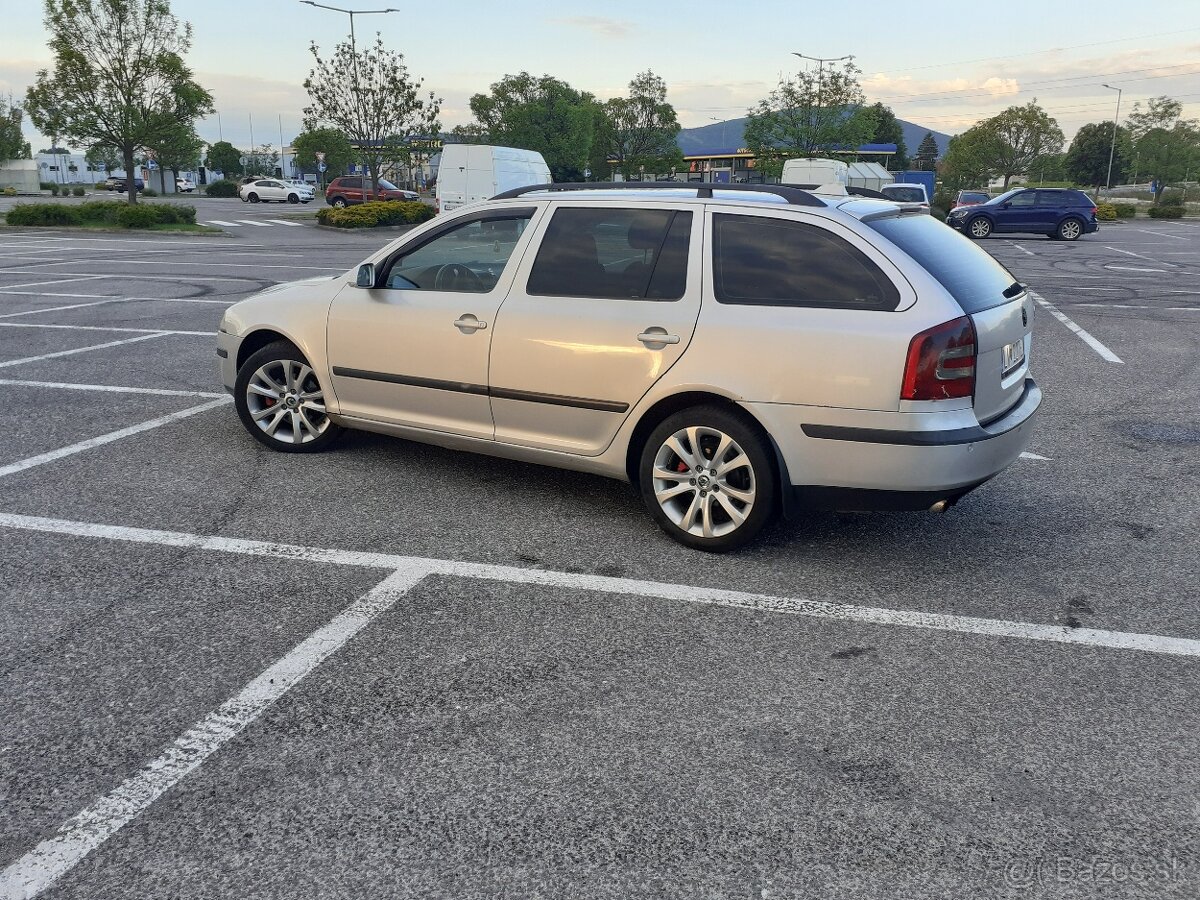 Predám škodu Octavia - 2