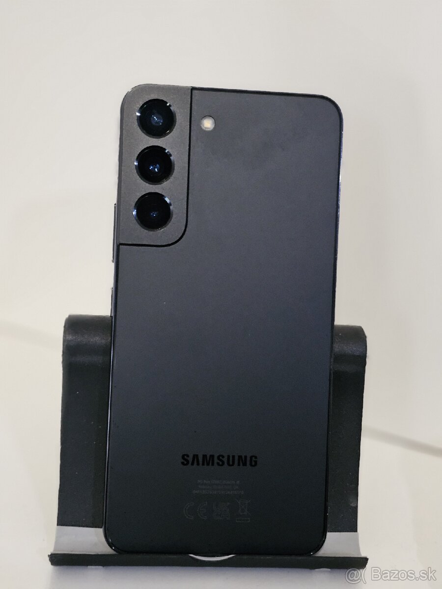 Samsung Galaxy S22 - 2