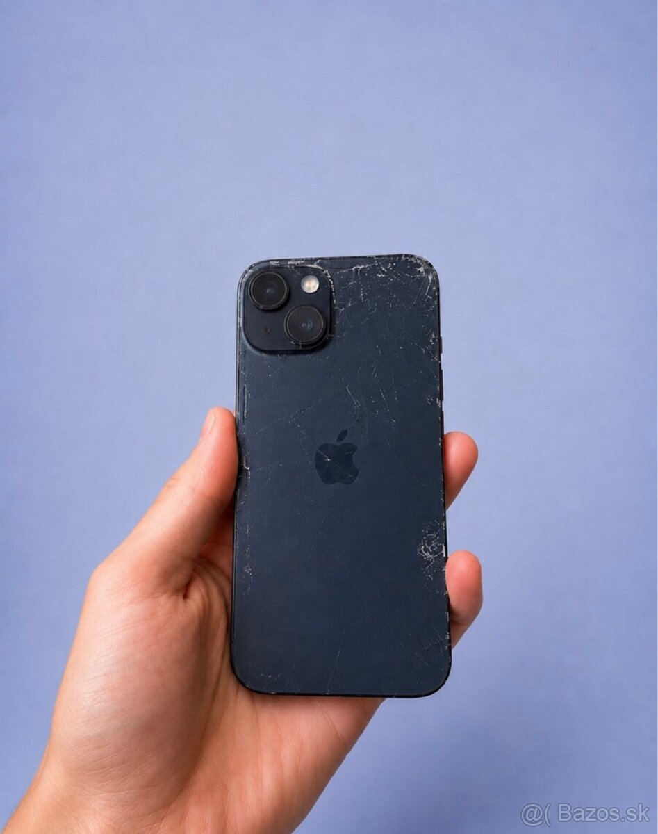 iPhone 15 - 2