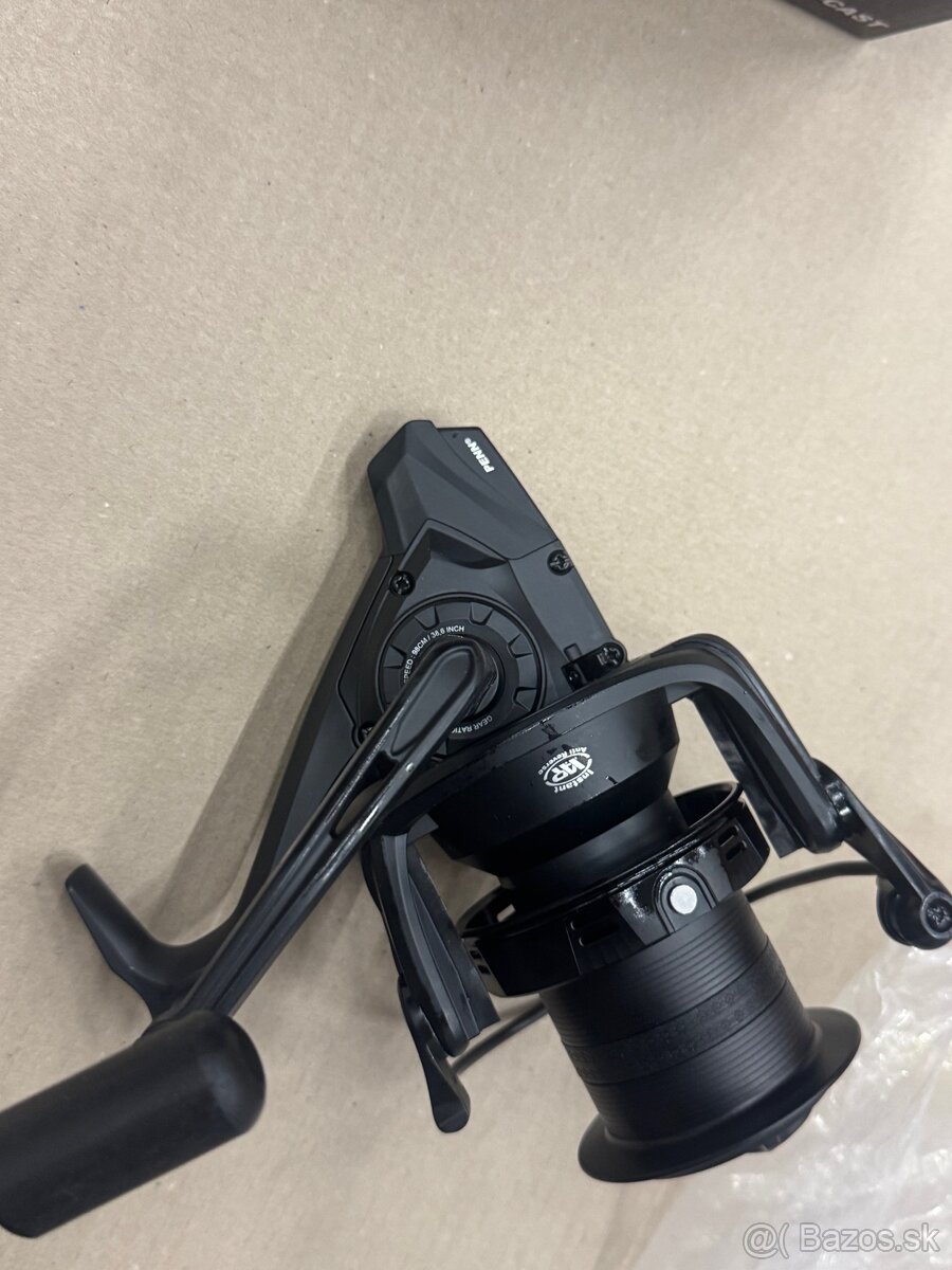 Penn Rival Long-Cast 8000 - 2