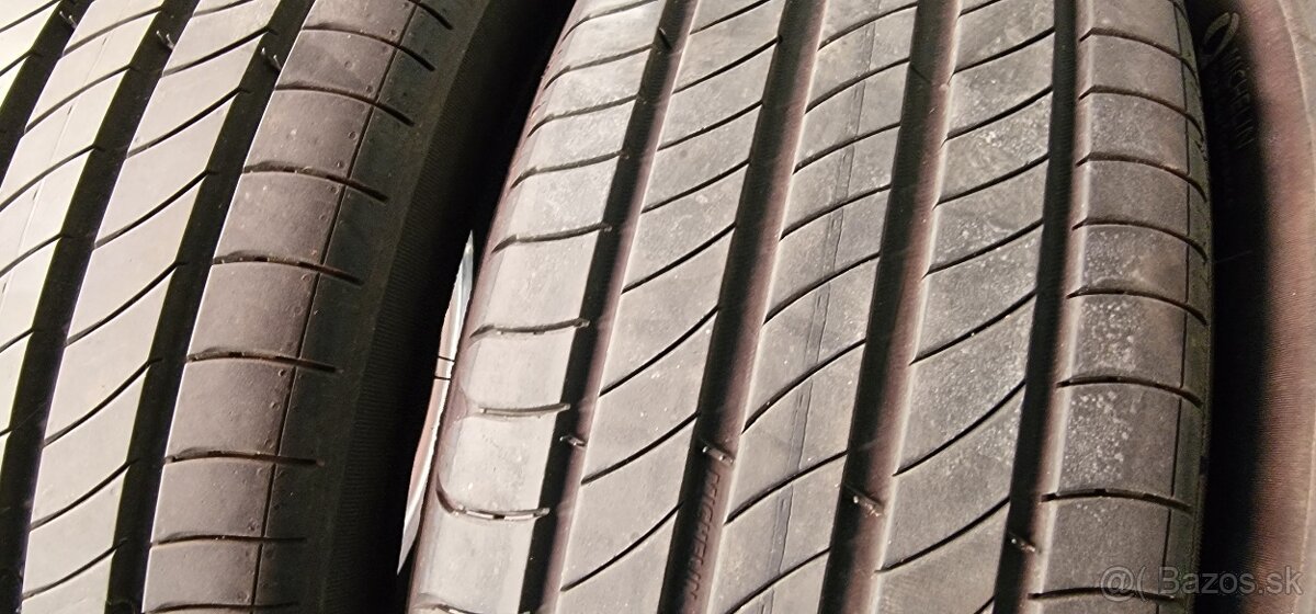 205/55 R17 Michelin - 2