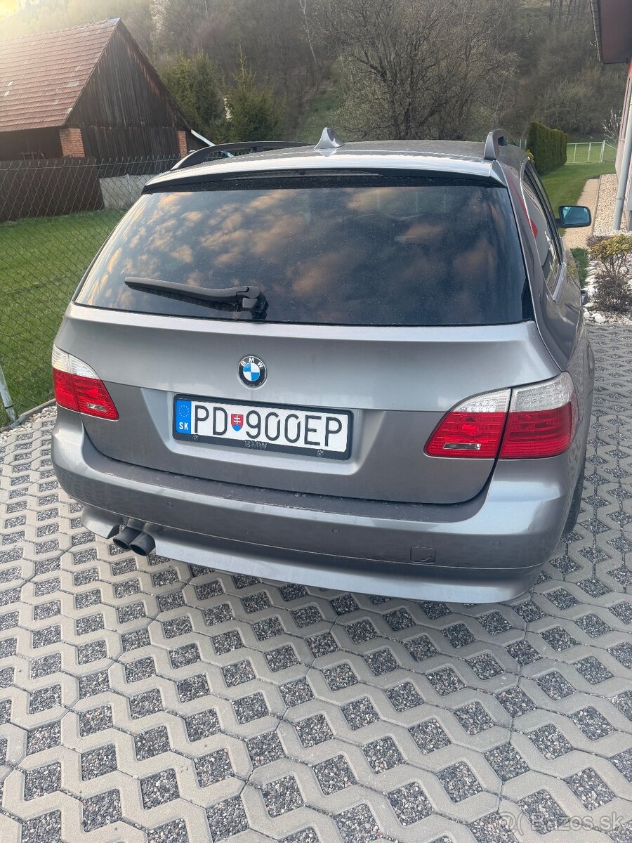 BMW E61,145kw automat - 2