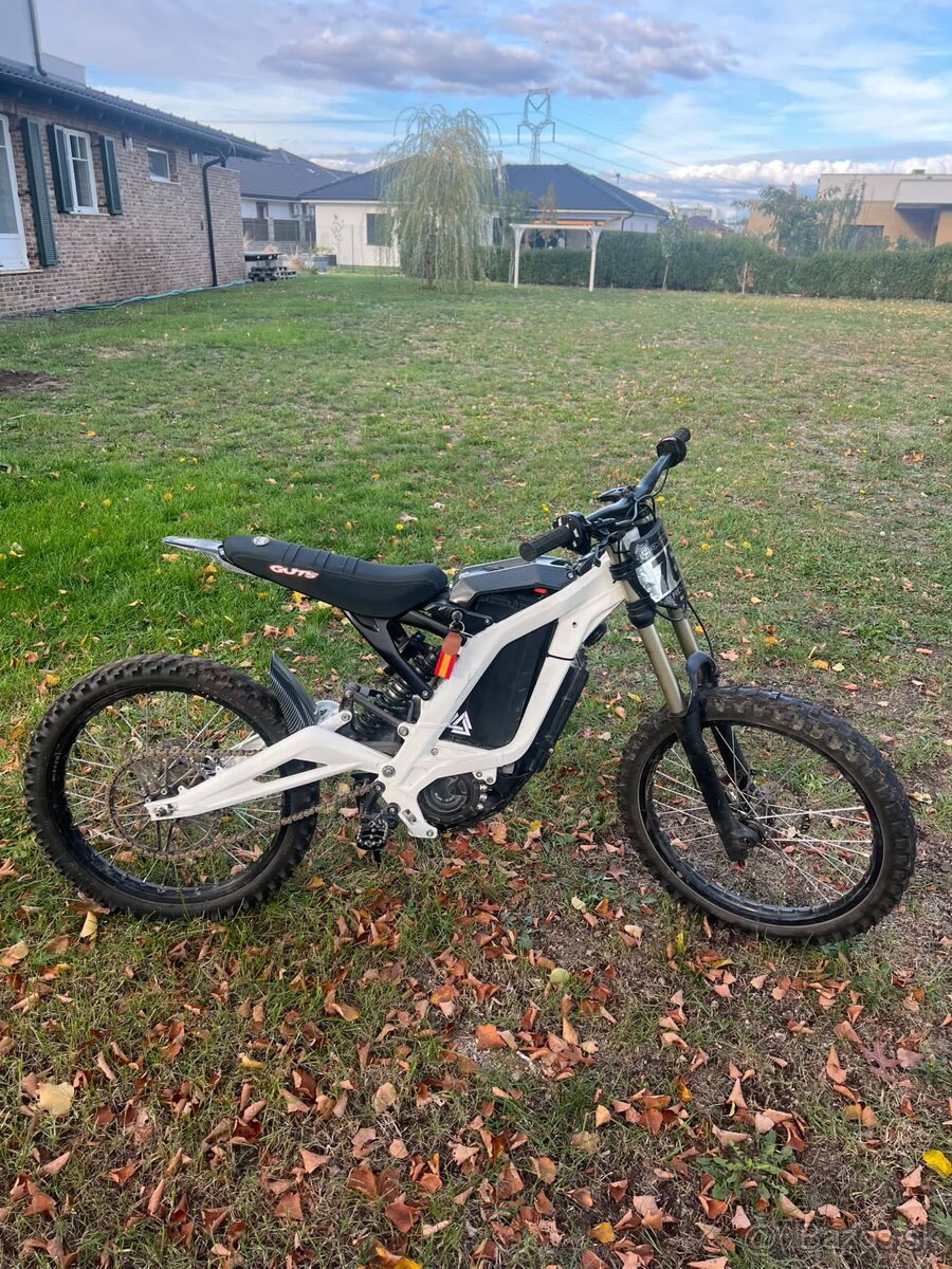 Surron light bee x 2023 - 2