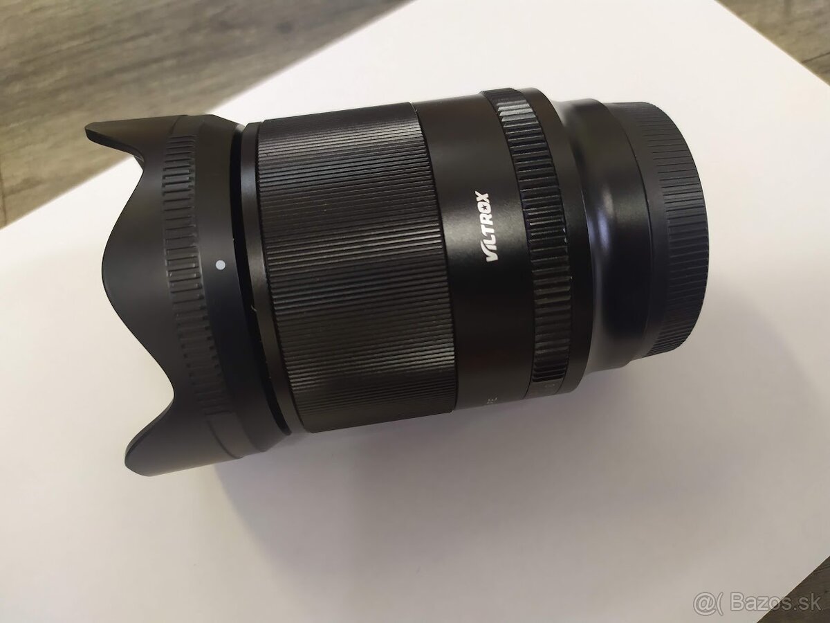 Predám objektív Viltrox AF 2.4/1.8 FE - 2