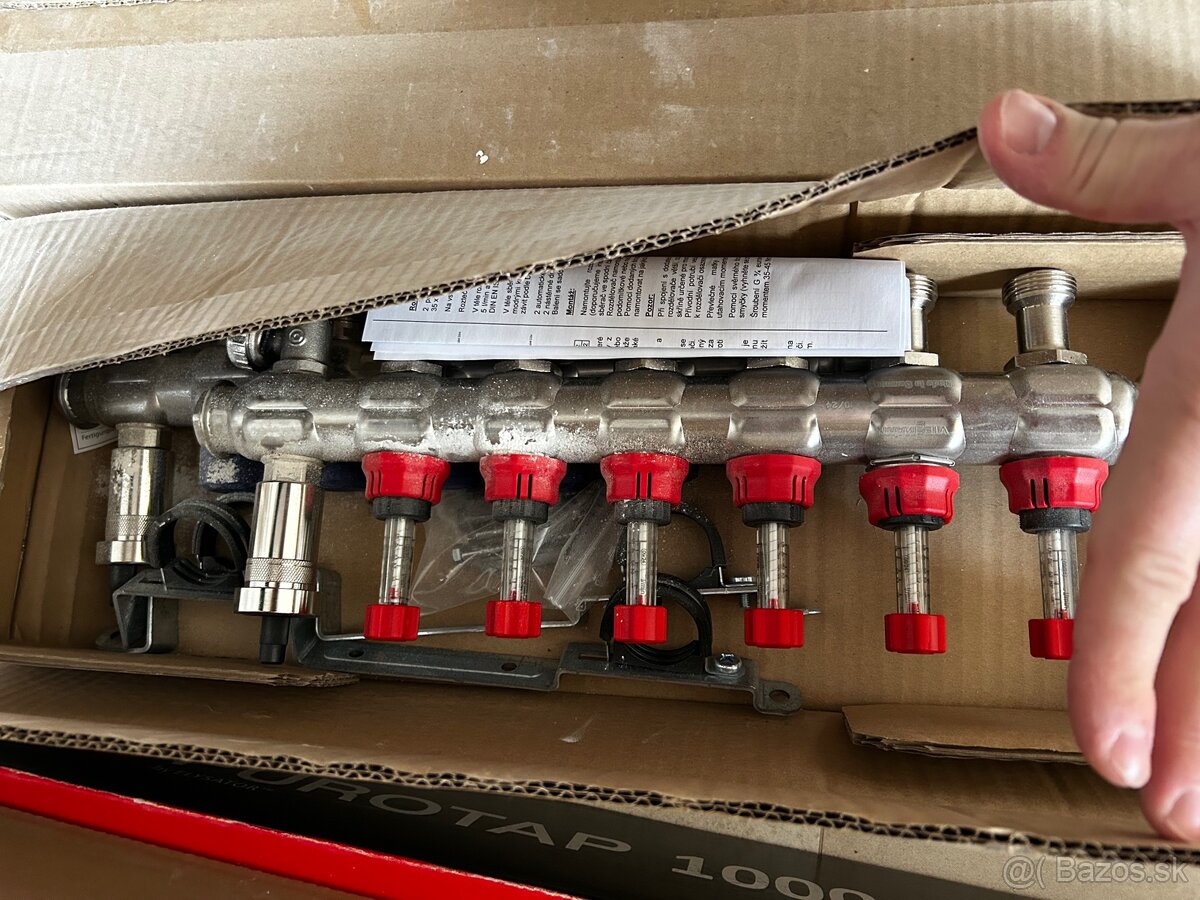 Viessmann nerezovy rozdelovac 8 a 6 okruhov - 2