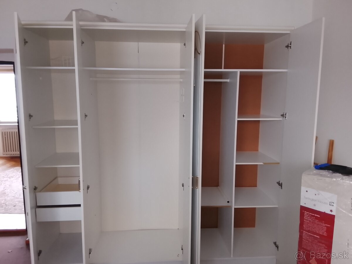 Šatníková skriňa - 2