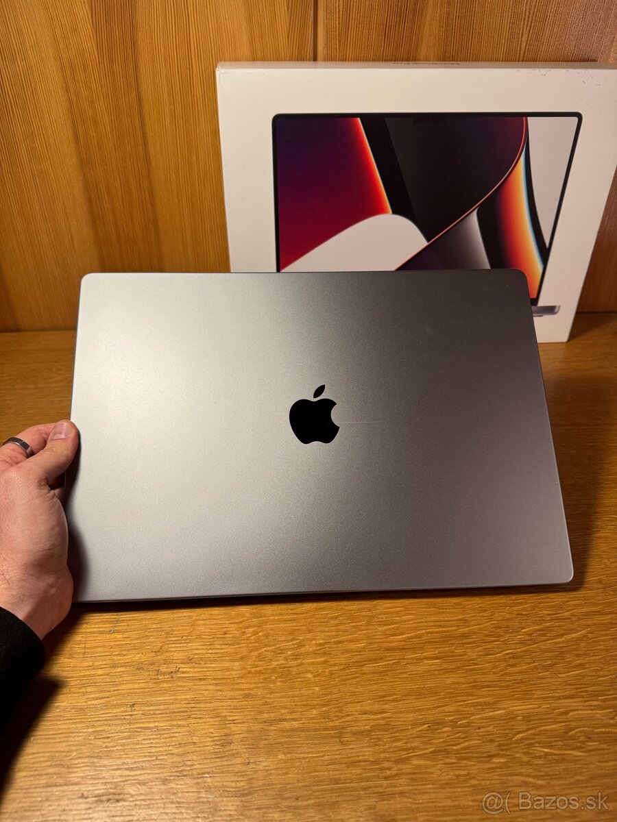 MacBook Pro 16 M1 16gb 512gb - 2