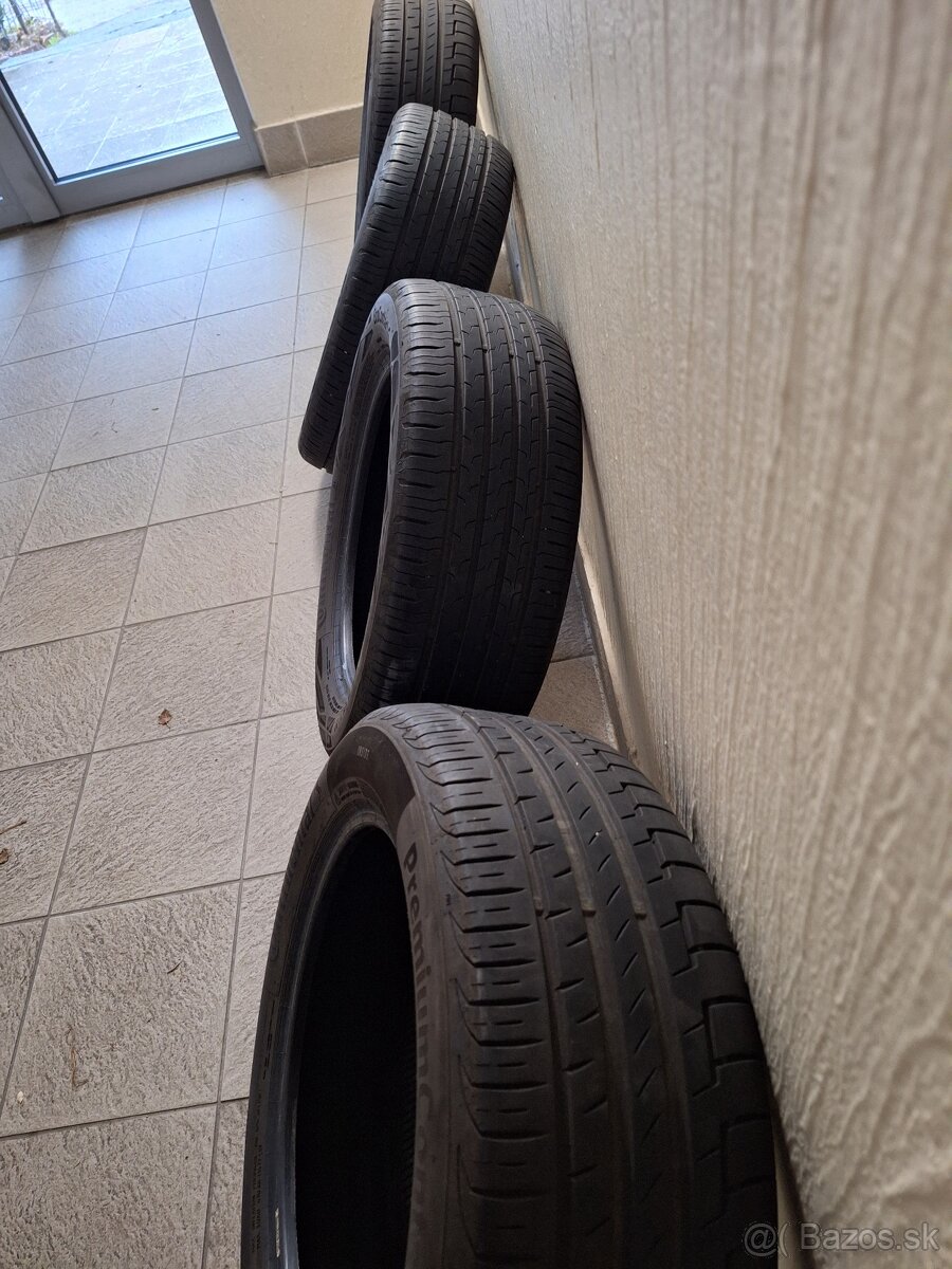 Predám letne pneumatiky 215/55r17 Contimental - 2