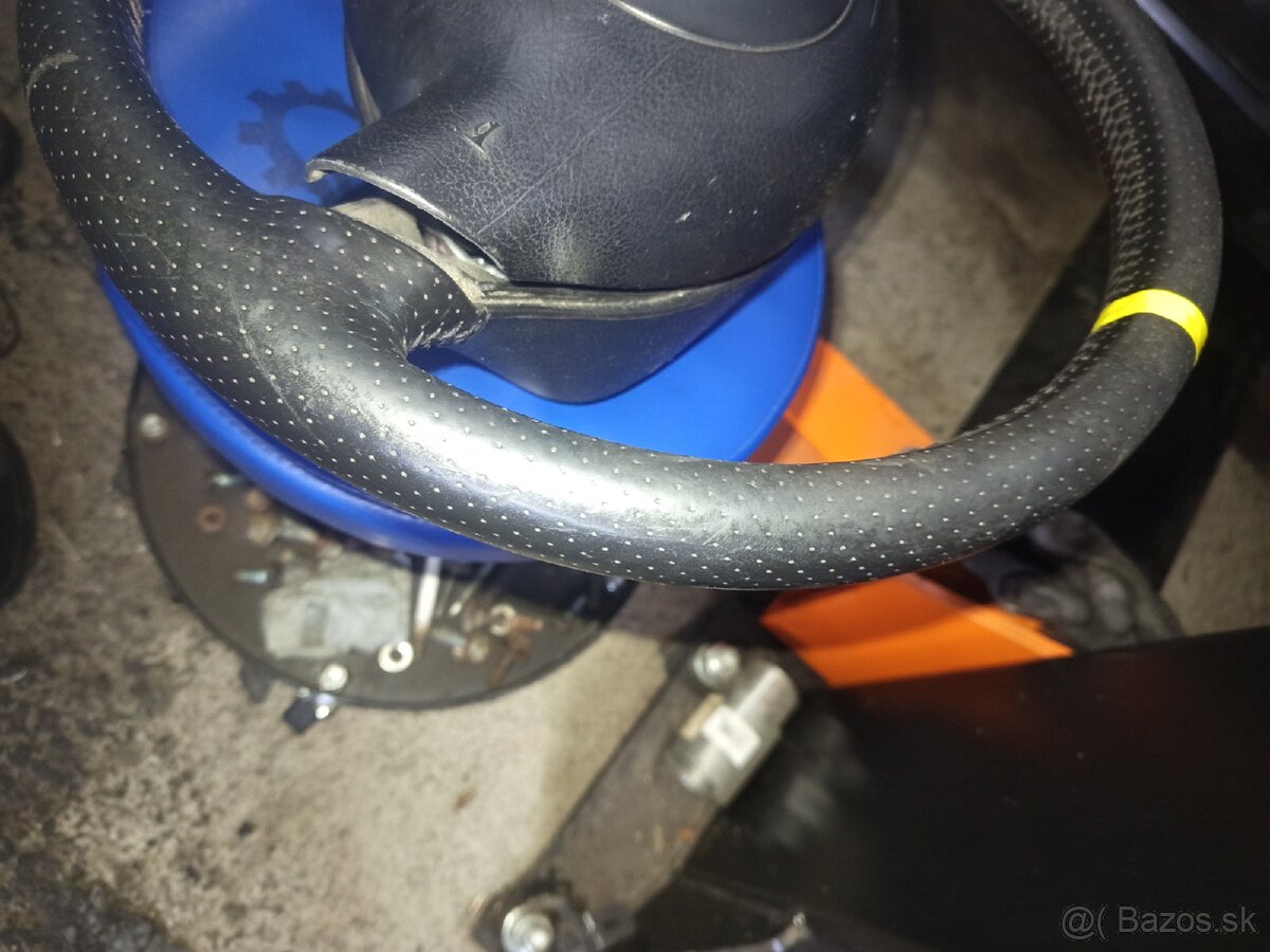 Trojramenný volant Volkswagen - 2