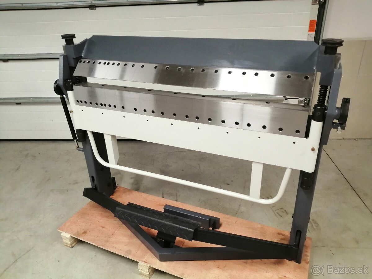Ohýbačka plechu - 2