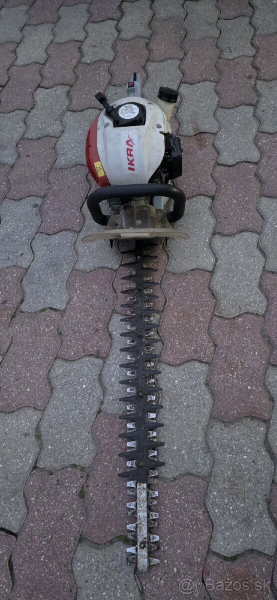 Predám benzínový plotostrih Ikra plne funkčný - 2
