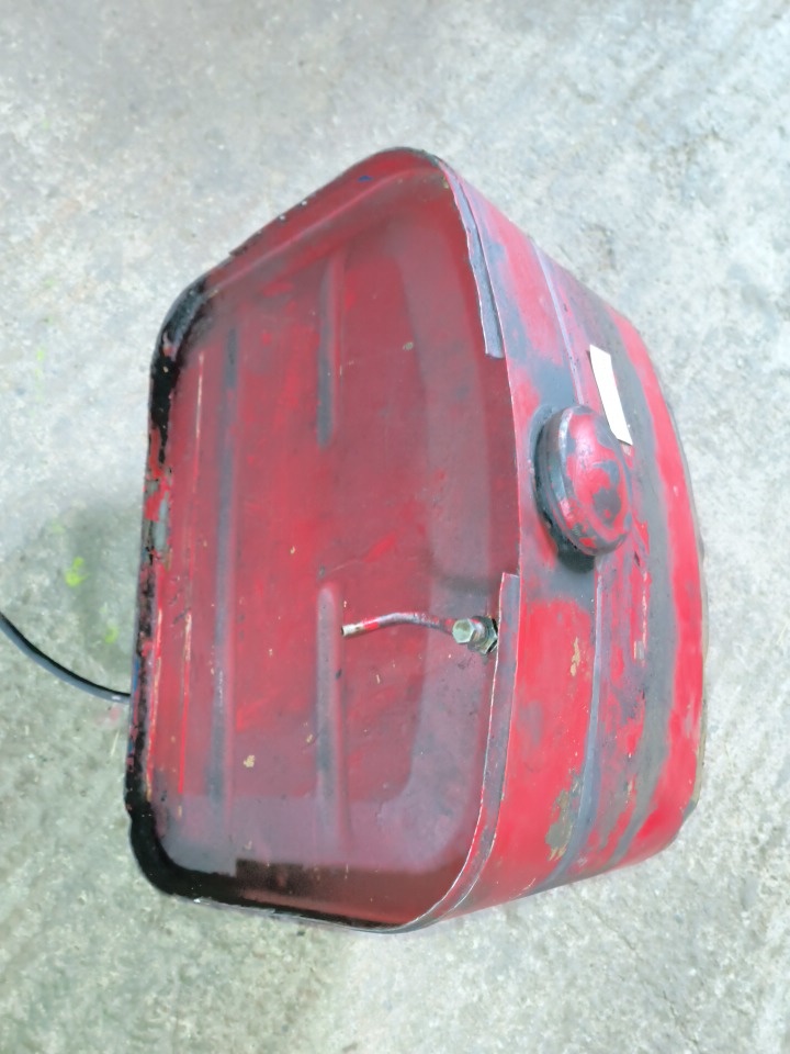 Nadrz paliva zetor - 2