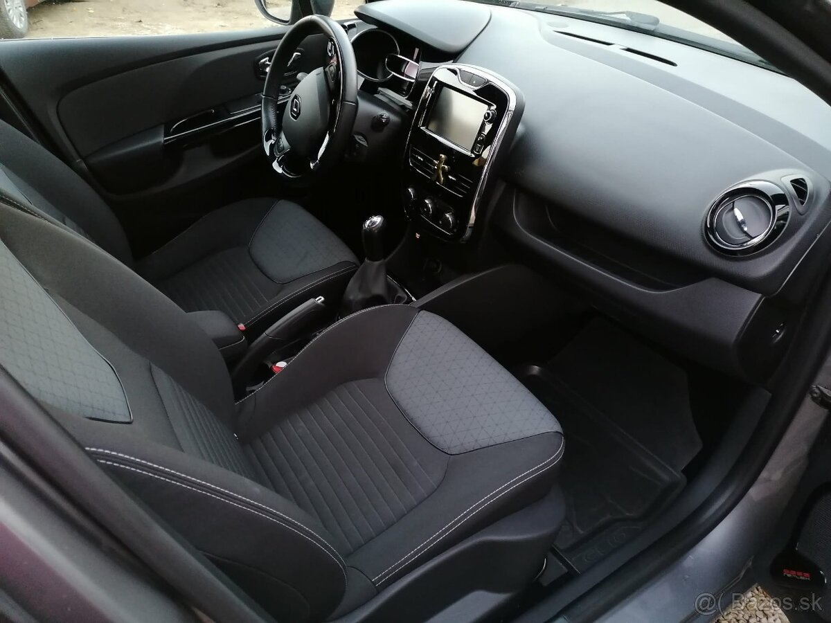 Renault clio - 2