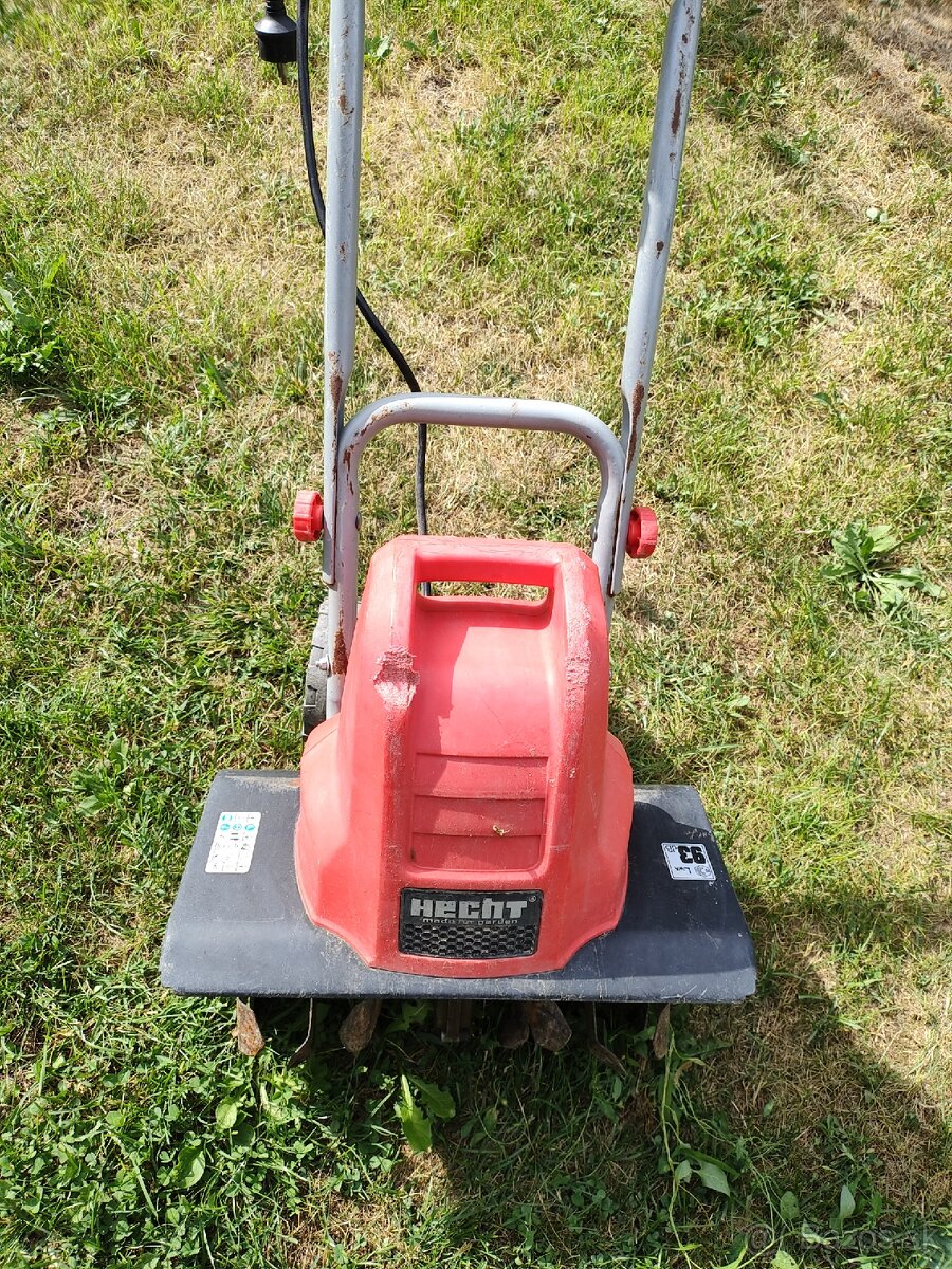 Elektrická motyka. - 2