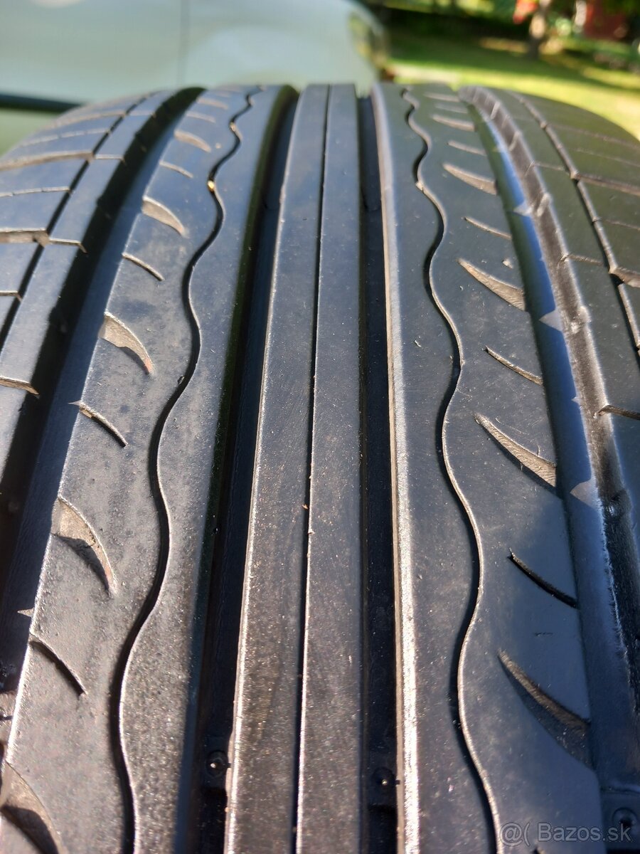 215/50 r17 letne pneumatiky - 2