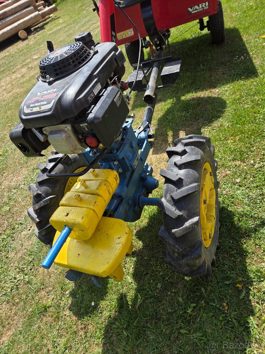 Predam malotraktor Agzat - 2