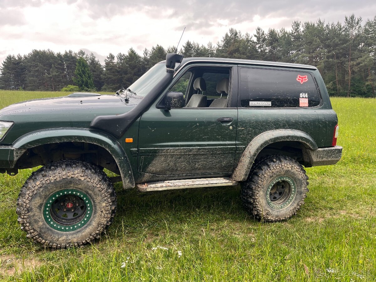 Nissan Patrol Y61 2.8 TD