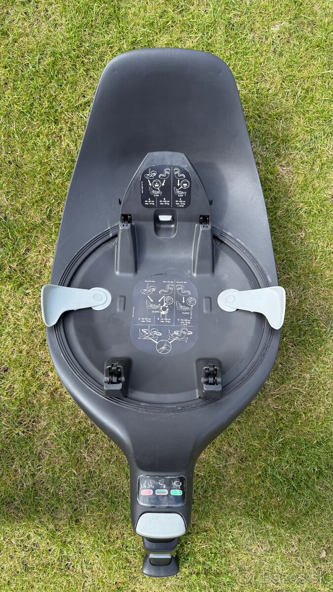 Cybex Sirona Z i-SIZE vratane otocneho podstavca - 2