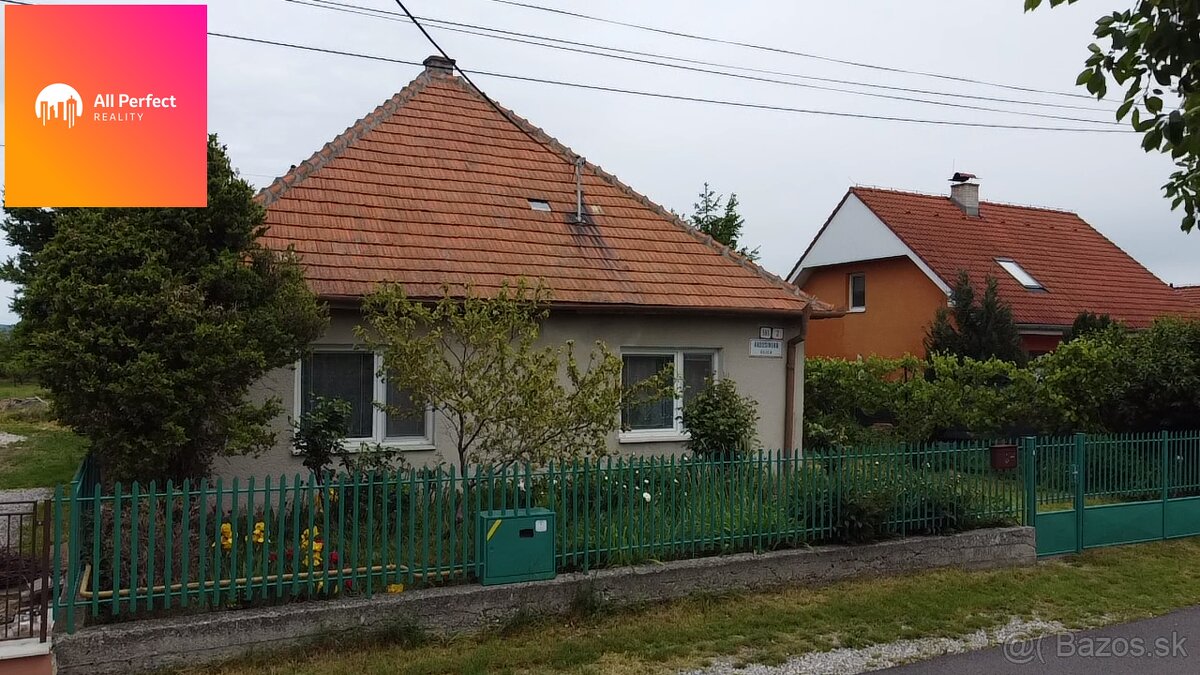 Rodinný dom na predaj v Lužiankach – veľký pozemok 1 216 m² - 2