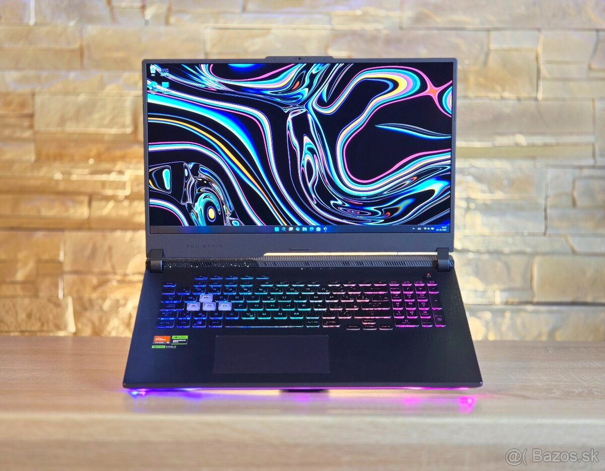 Asus ROG Strix G17 Ryz 9/ RTX 4060 8GB/ 16GB DDR5/ 1TB - 2