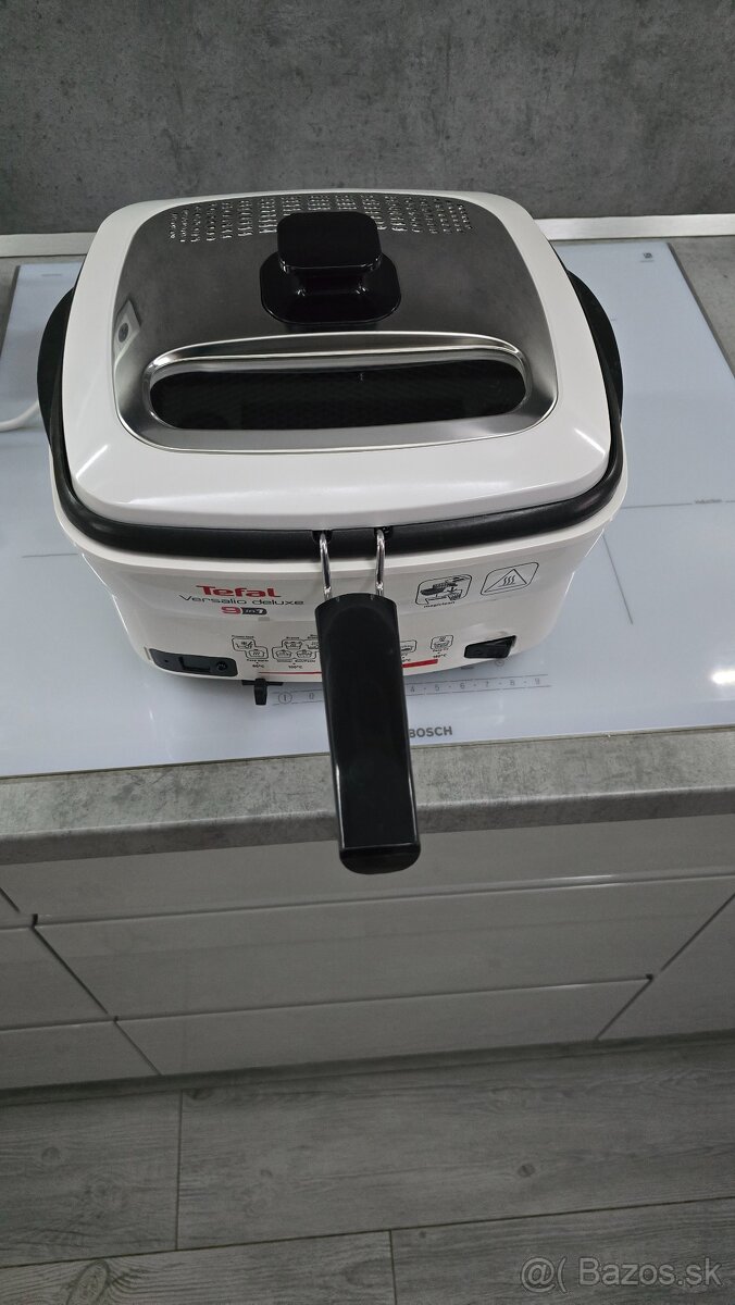 Fritéza Tefal Versalio De Luxe FR495070 - 2