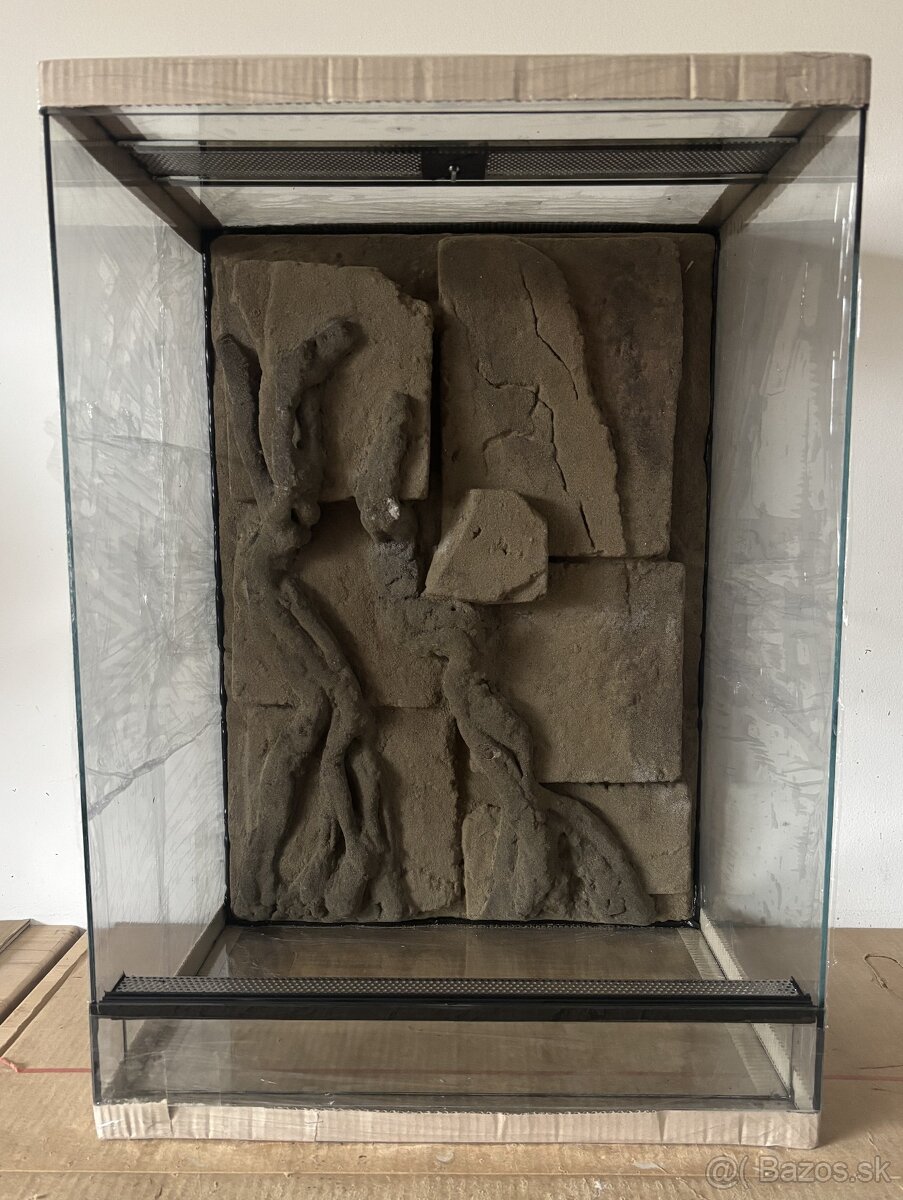 Terárium 50x40x70 s 3D stenou - 2