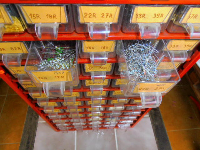 Zavesna skrinka MARS 60 suflikova - 2