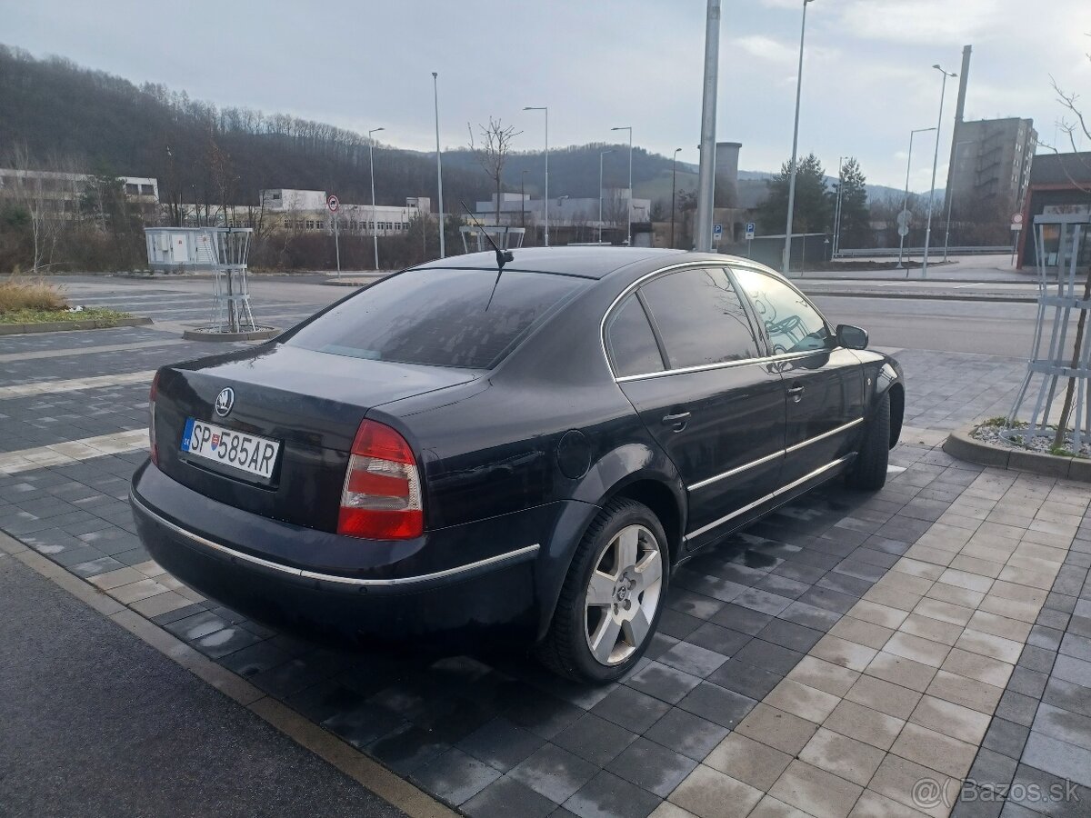 PREDAM SKODA SUPERB 1 - 2