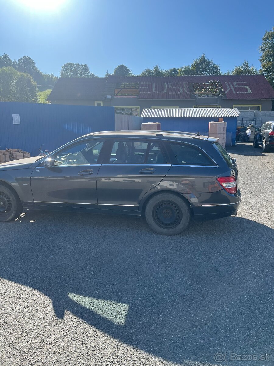 Mercedes Benz C-class W204 - 2