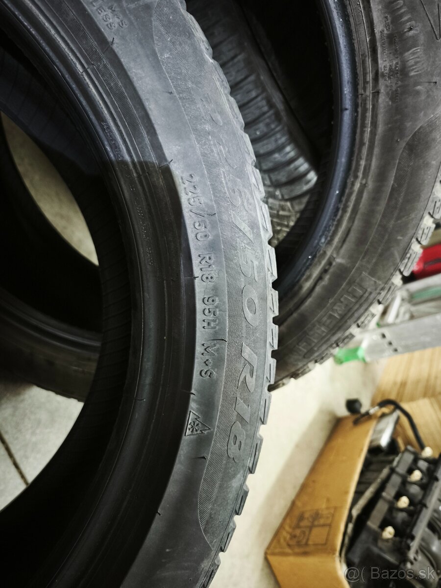 Pirelli Sottozero3 225/50 R18 85H - 2