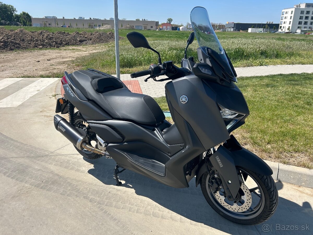 Predám Yamaha XMAX 300 2024 - 2
