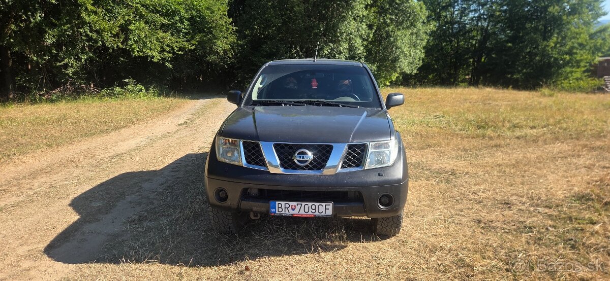 Nissan Navara D40 - 2