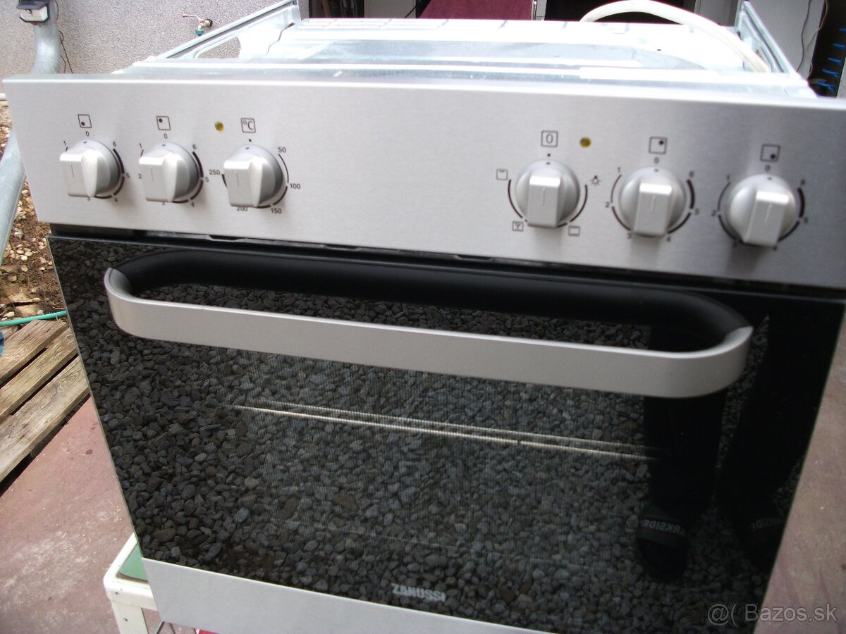 Elektrická rúra + sklokeramická varná doska-ZANUSSI.LACNO. - 2