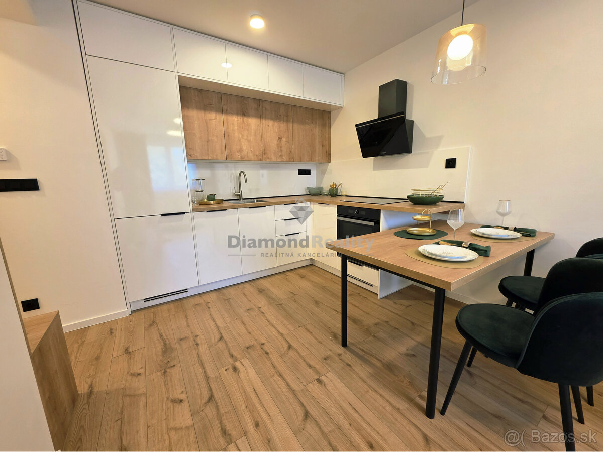 PREDANÉ - predaj pekný 2 izbový byt na ulici Krivá, Košice - - 2