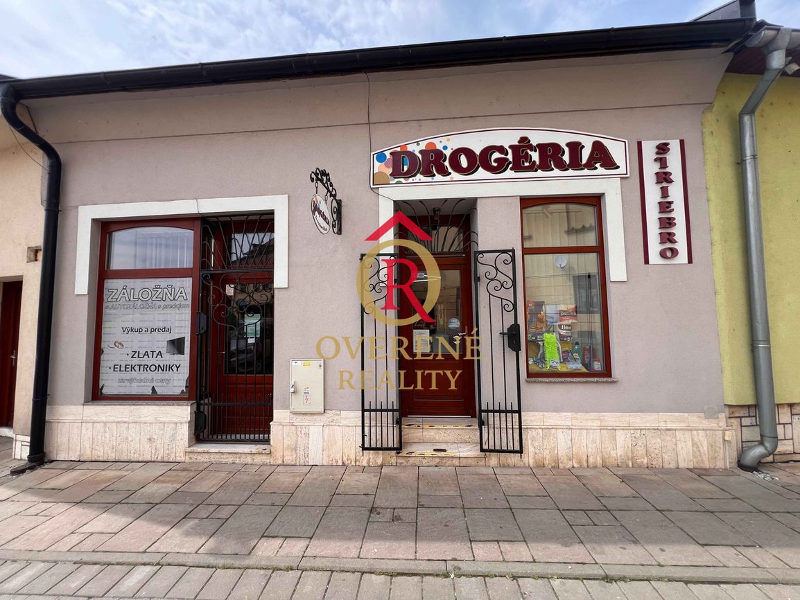 PREDANÉ - Dom v centre Spišských Vlachov – ideálny na bývani - 2