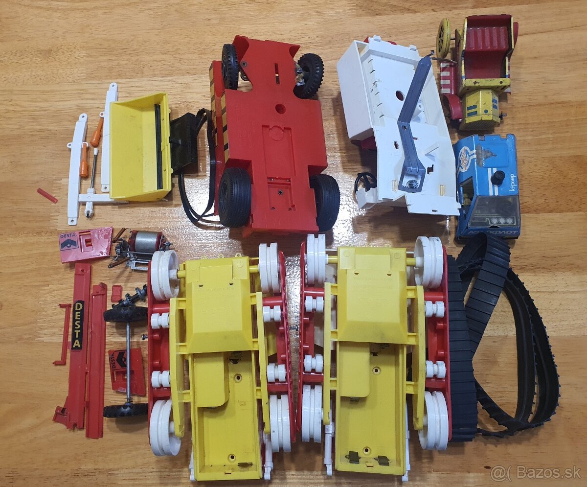 Staré hračky, ITES vrakovisko - 2