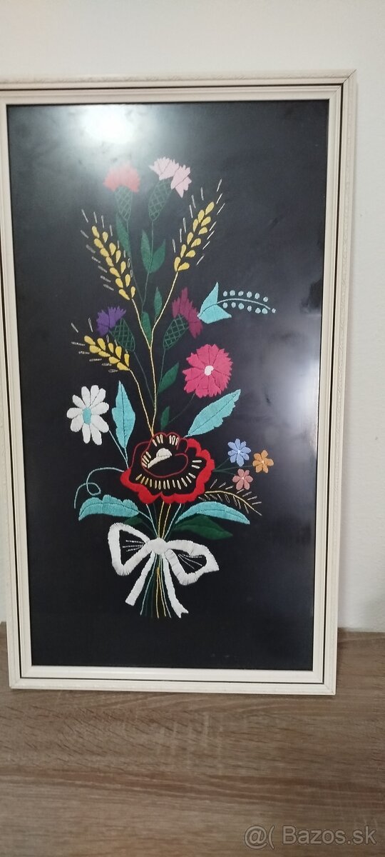 Obrazy ručne vyšívané - 2