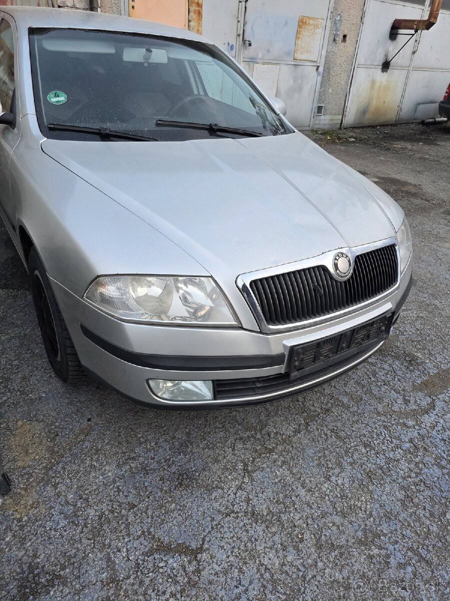 Škodám octavia 2 predok - 2