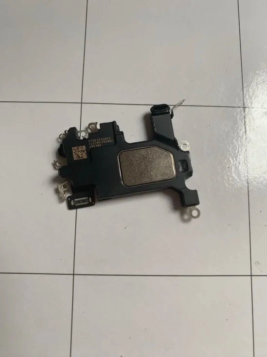 iPhone 14 Plus - Earpiece Speaker With Flex Cable/ Slúchadlo - 2