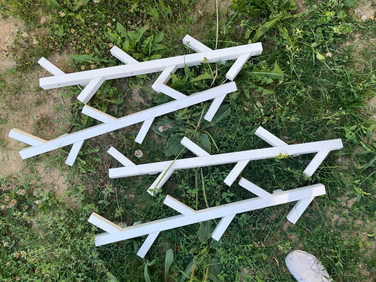 Vešiak ikea strom na knihy - 2