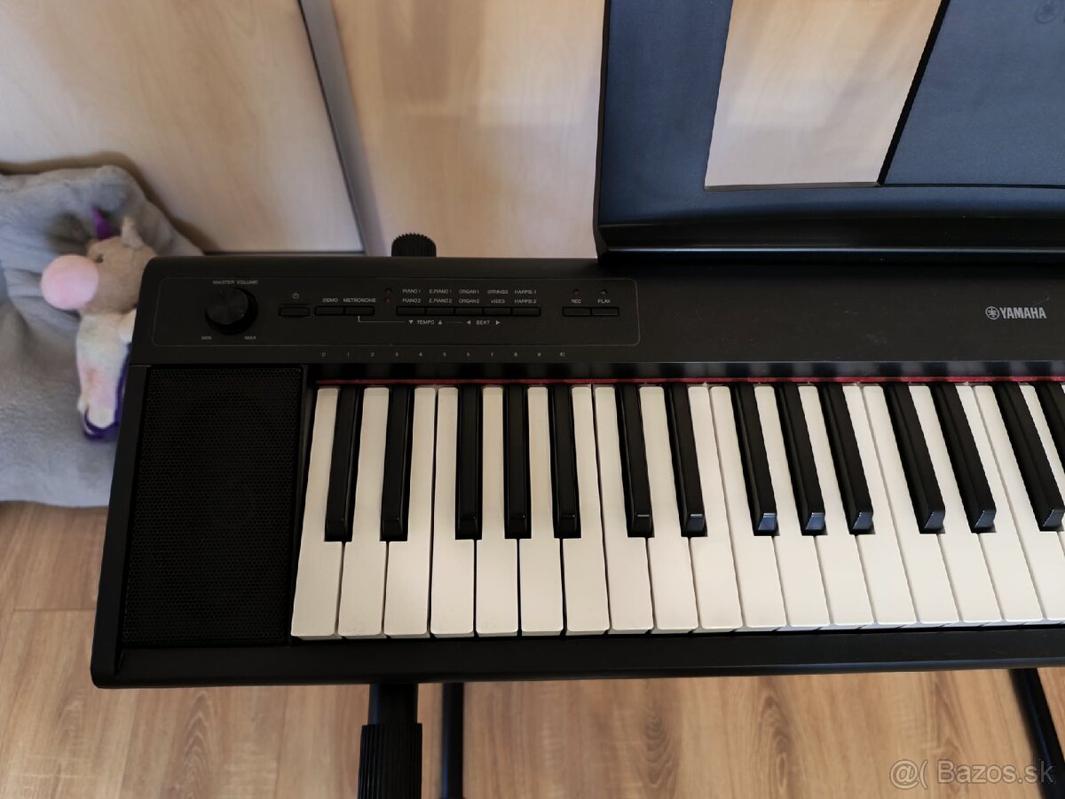 Elektronický klavír yamaha - 2