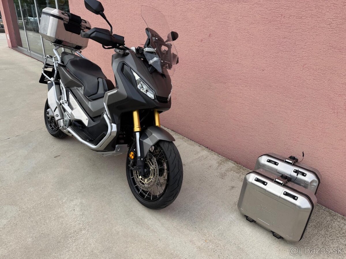 Honda X-ADV 750 - 2