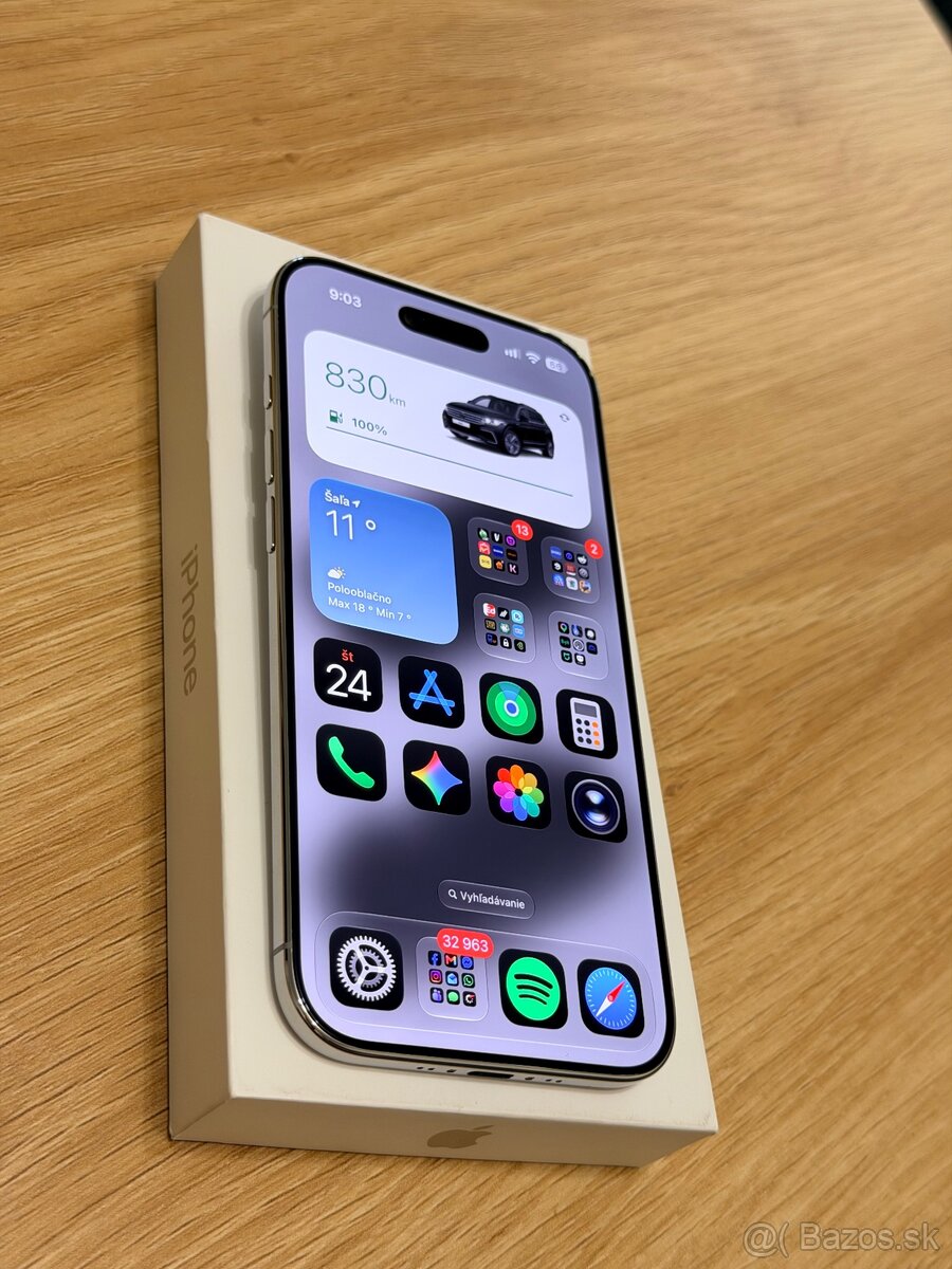 iPhone Air 256GB Cloud White - 2