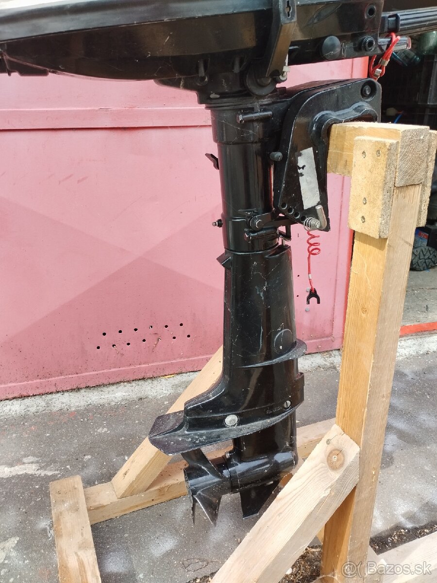 Predám motor Mariner - 2