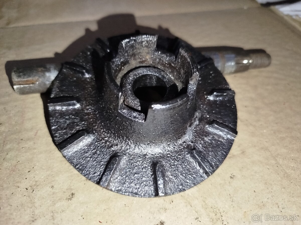 Vodné čerpadlo Zetor 25 - 2