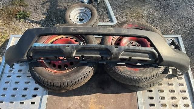 Zadny naraznik HYUNDAI I20 I30 TUCSON KONA SANTA FE - 2