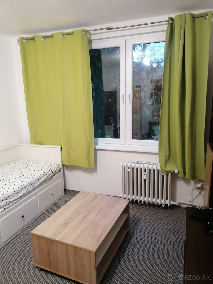 Garsónka na prenájom v Nitre na Chrenovej - 2