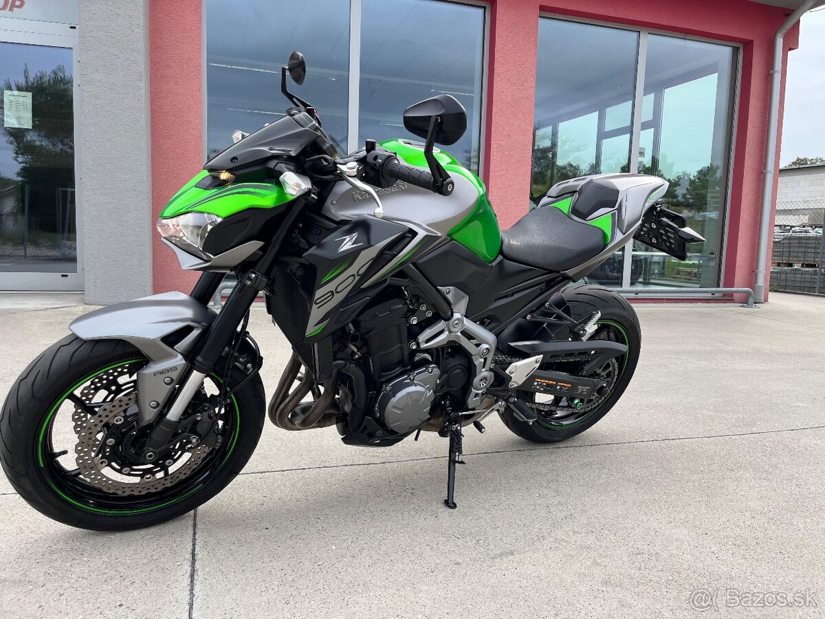 Kawaski Z900 - 2