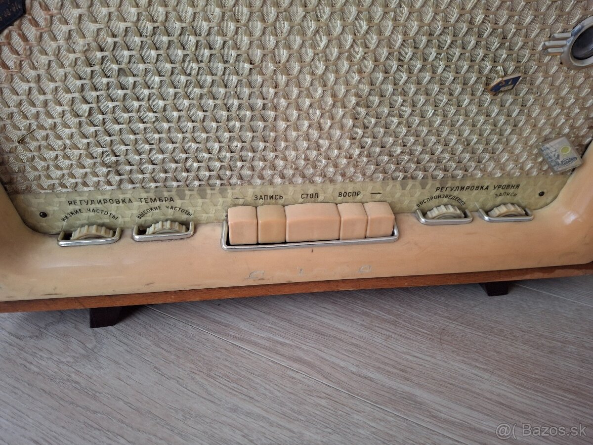 Rusky magnetofon - 2