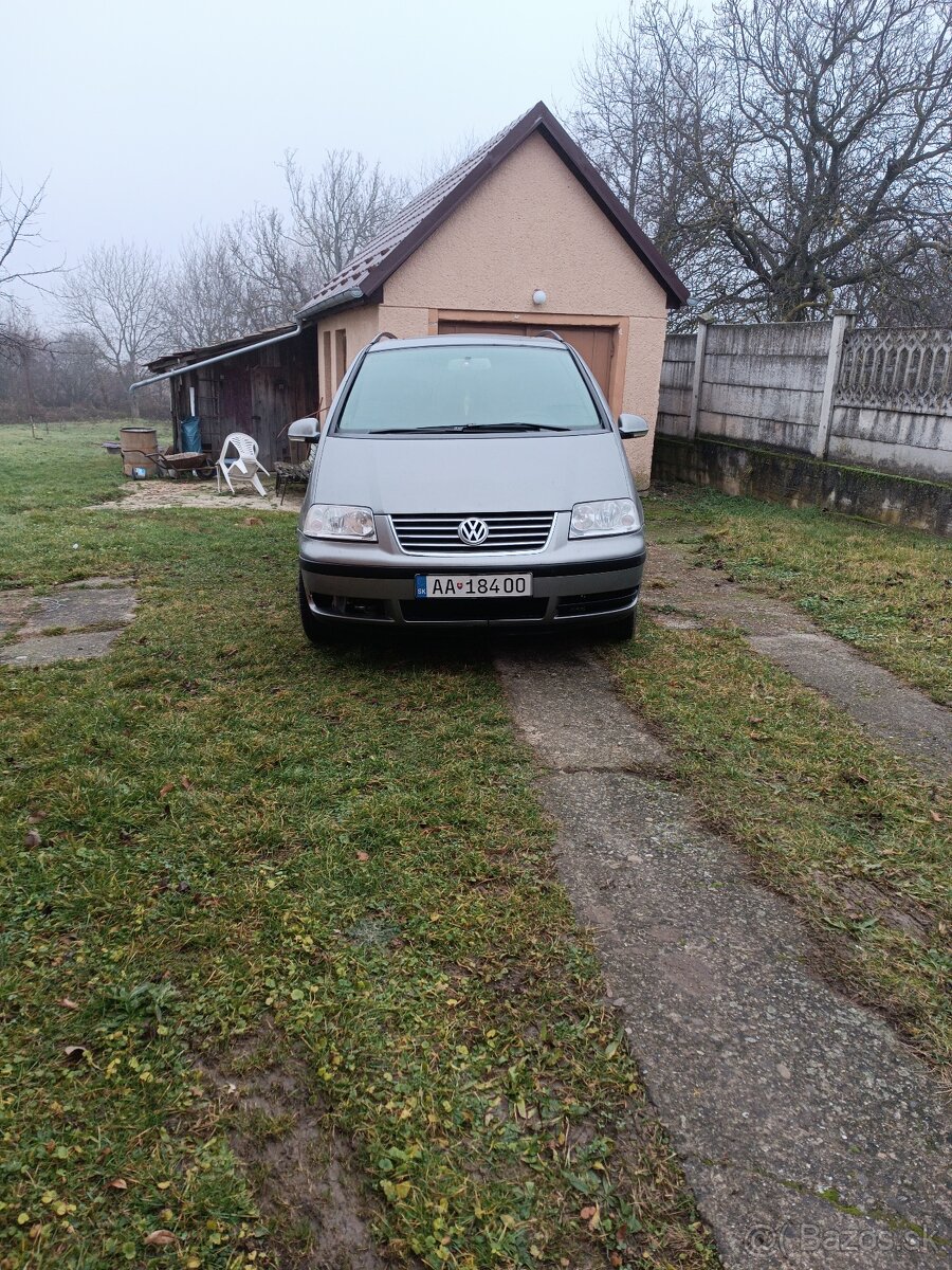 Vw Sharan 1.9 TDI 85 kw rv.2004 - 2